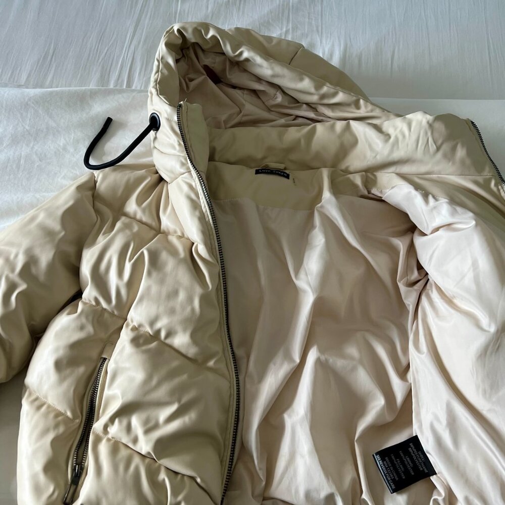 Cropped Puffer Jacket - image 4